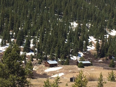the ghost town of Independence - spot the log cabins