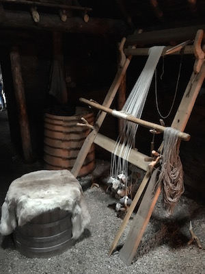 weaving loom